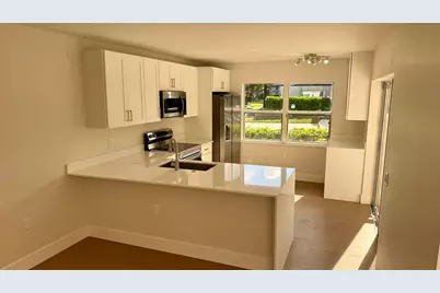 19 Amherst Court #C, West Palm Beach, FL 33411 - Photo 4