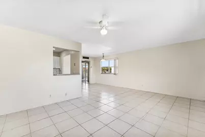 426 Flanders I, Delray Beach, FL 33484 - Photo 4