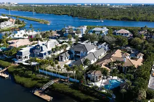 228 Commodore Dr, Jupiter, FL 33477 - Photo 2