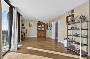 2400 Presidential Way, West Palm Beach, FL 33401 - Photo 16