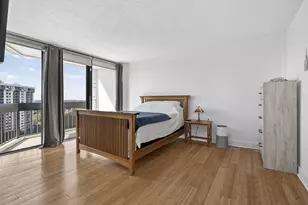 2400 Presidential Way, West Palm Beach, FL 33401 - Photo 26