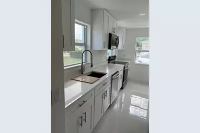 1015 S K Street #1 - Front Unit, Lake Worth Beach, FL 33460 - Photo 8