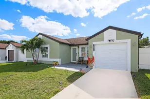 18998 Cloud Lake Cir, Boca Raton, FL 33496 - Photo 1