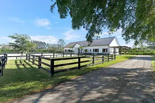 2889 Appaloosa Trail, Wellington, FL 33414 - Photo 44