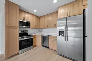 1112 Green Pine Blvd, West Palm Beach, FL 33409 - Photo 8