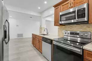 4005 NW 76th Ave, Coral Springs, FL 33065 - Photo 16