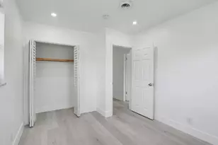 4005 NW 76th Ave, Coral Springs, FL 33065 - Photo 26