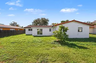 4005 NW 76th Ave, Coral Springs, FL 33065 - Photo 30