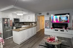 3021 Ellesmere B, Deerfield Beach, FL 33442 - Photo 1
