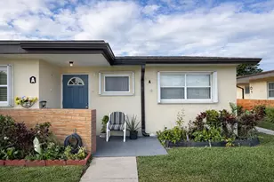 2947 Ashley Dr W, West Palm Beach, FL 33415 - Photo 1