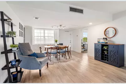 3900 Oaks Clubhouse Drive #503, Pompano Beach, FL 33069 - Photo 8