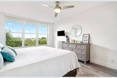 3900 Oaks Clubhouse Drive #503, Pompano Beach, FL 33069 - Photo 16