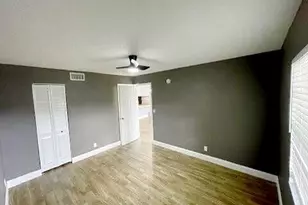 126 Sparrow Dr, Royal Palm Beach, FL 33411 - Photo 10