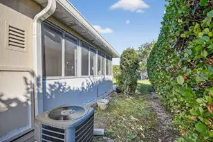 374 Bennington Ln, Lake Worth, FL 33467 - Photo 28