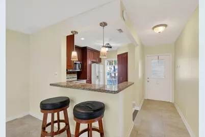 374 Bennington Lane, Lake Worth, FL 33467 - Photo 10