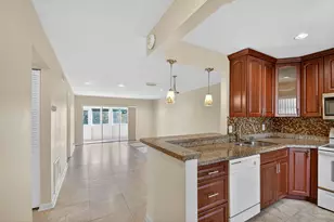 374 Bennington Ln, Lake Worth, FL 33467 - Photo 2