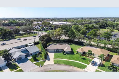 6206 Springdale Way, Delray Beach, FL 33445 - Photo 8