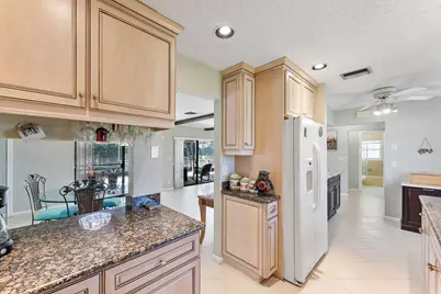 6206 Springdale Way, Delray Beach, FL 33445 - Photo 20