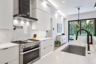 525 Whispering Pines Rd, Boynton Beach, FL 33435 - Photo 24