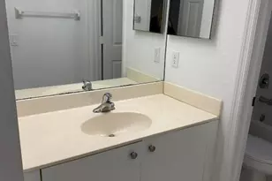 5168 SE Mariner Garden Cir, Stuart, FL 34997 - Photo 16