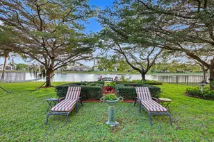 166 Catania Way, Royal Palm Beach, FL 33411 - Photo 38