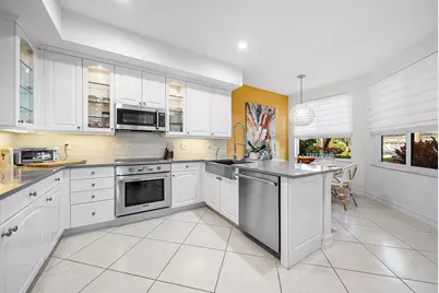 115 Palm Point Circle #A, Palm Beach Gardens, FL 33418 - Photo 12