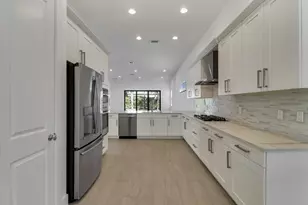 5619 Delacroix Ter, Palm Beach Gardens, FL 33418 - Photo 32