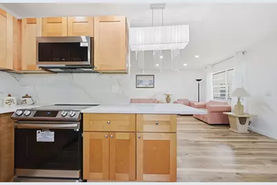 468 Normandy J, Delray Beach, FL 33484 - Photo 2