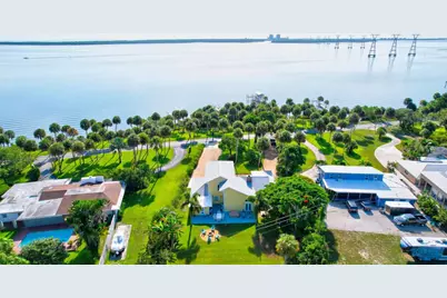 7501 S Indian River Drive, Fort Pierce, FL 34982 - Photo 6