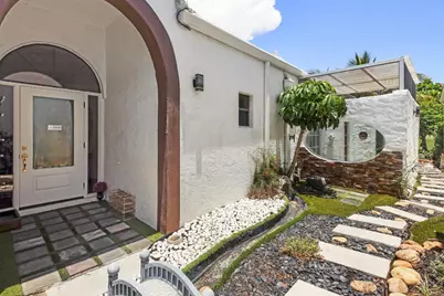 6590 Fountains Circle, Lake Worth, FL 33467 - Photo 6