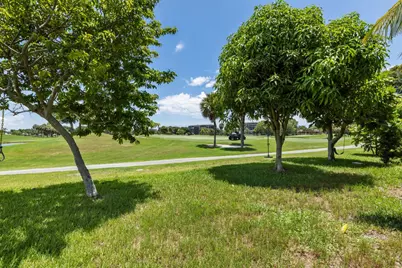6590 Fountains Circle, Lake Worth, FL 33467 - Photo 50