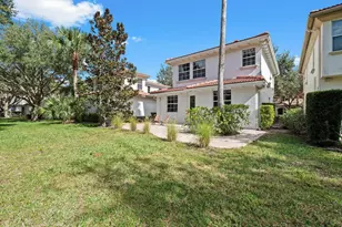 622 Castle Dr, Palm Beach Gardens, FL 33410 - Photo 30