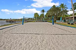 622 Castle Dr, Palm Beach Gardens, FL 33410 - Photo 38