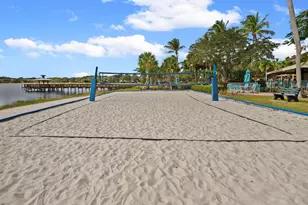 622 Castle Dr, Palm Beach Gardens, FL 33410 - Photo 40