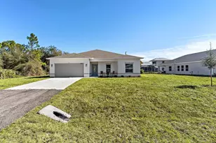 8846 97th Ct, Vero Beach, FL 32967 - Photo 4