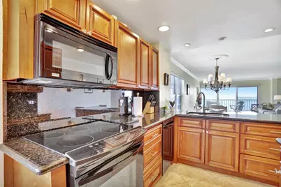 1021 Hillsboro Mile #1108, Pompano Beach, FL 33062 - Photo 6