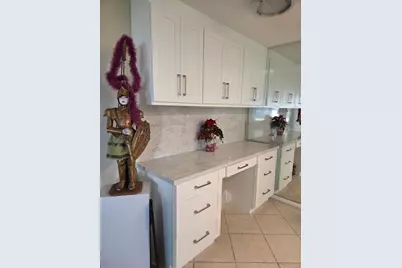 460 Horizons W #111, Boynton Beach, FL 33435 - Photo 8