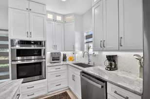 1511 S Palmway, Lake Worth Beach, FL 33460 - Photo 4