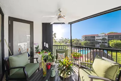 800 Jeffery Street #303, Boca Raton, FL 33487 - Photo 2