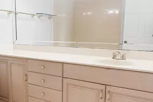 3830 Circle Lake Dr, West Palm Beach, FL 33417 - Photo 12