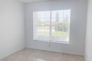 3830 Circle Lake Dr, West Palm Beach, FL 33417 - Photo 14