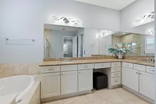 1358 Community Dr, Jupiter, FL 33458 - Photo 30