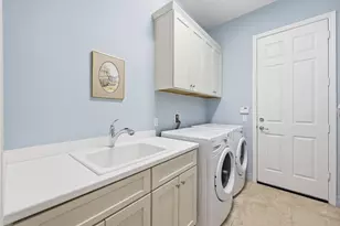 1358 Community Dr, Jupiter, FL 33458 - Photo 32