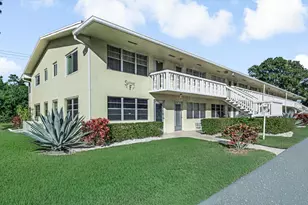 103 Sussex F, West Palm Beach, FL 33417 - Photo 2