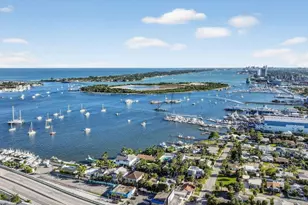 400 Wilma Cir, Riviera Beach, FL 33404 - Photo 1