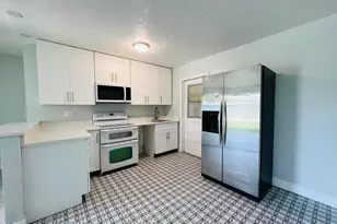 1348 9th St, West Palm Beach, FL 33401 - Photo 2