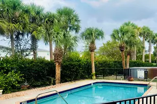 1021 Crystal Lake Dr, Deerfield Beach, FL 33064 - Photo 16