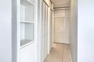 1021 Crystal Lake Dr, Pompano Beach, FL 33064 - Photo 8