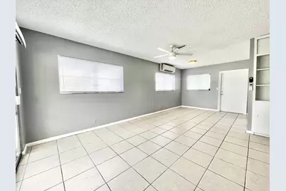 1021 Crystal Lake Drive #315, Deerfield Beach, FL 33064 - Photo 2