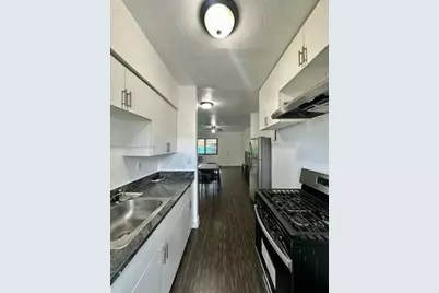 7035 Rue Granville, Miami Beach, FL 33141 - Photo 6